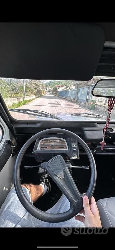 Usata Citroën 2CV Charleston 29 CV (21 kW) 1981 Berlina