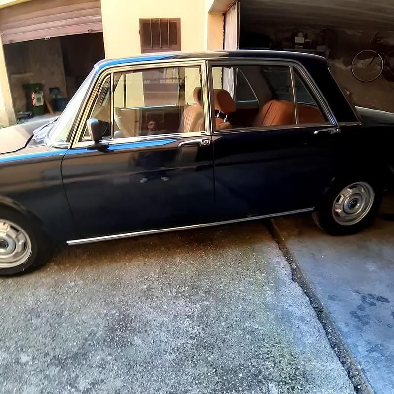 Usata Lancia 2000 1970 Berlina