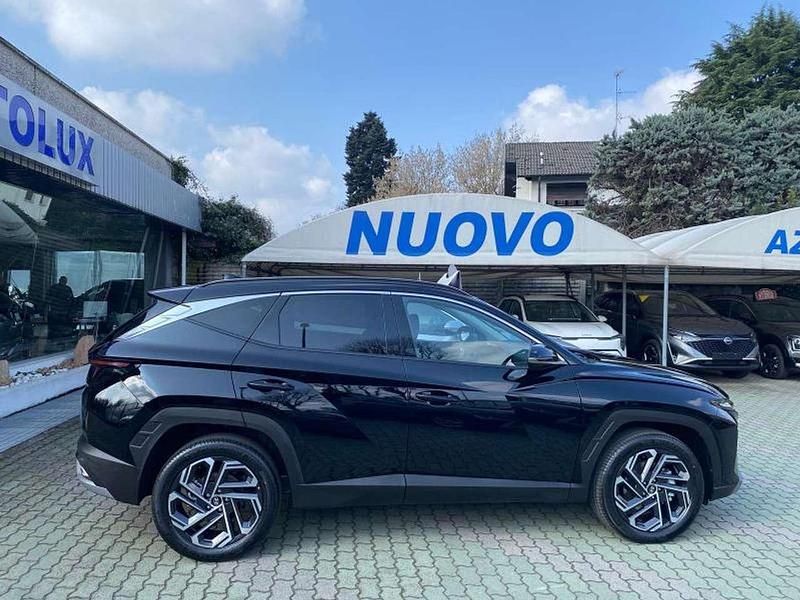Nuova Hyundai Tucson 179 CV (131 kW) 2026 Vari colori SUV