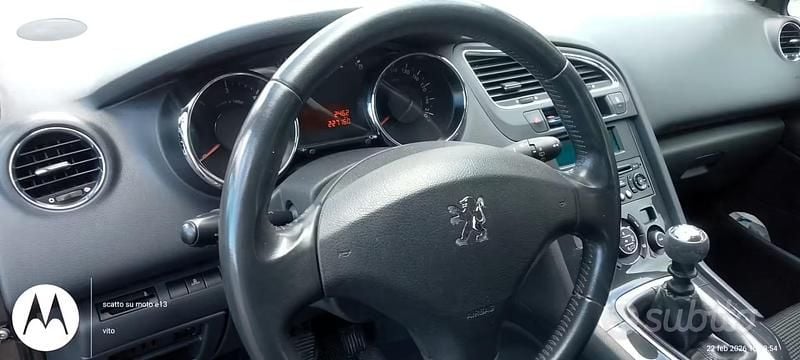 Usata Peugeot 5008 112 CV (82 kW) 2011 Monovolume