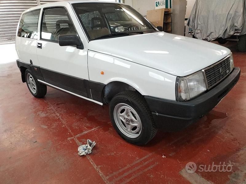 Usata Autobianchi Y10 1989 Utilitaria