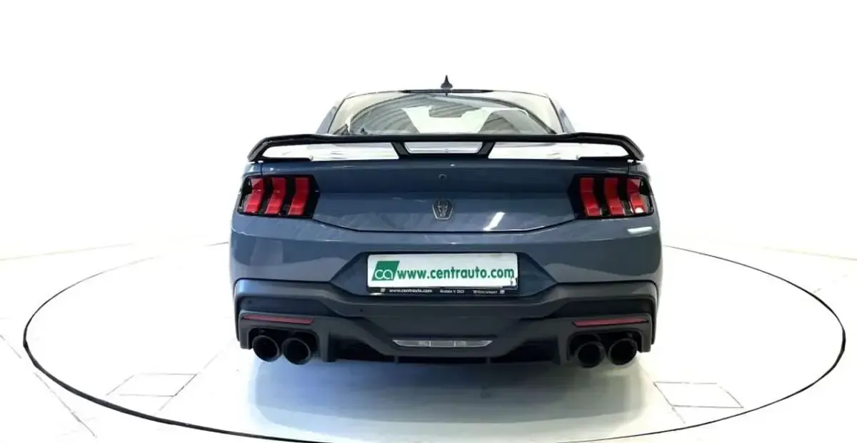 Usata Ford Mustang Dark Horse 453 CV (333 kW) 2024 Grigio Coupé
