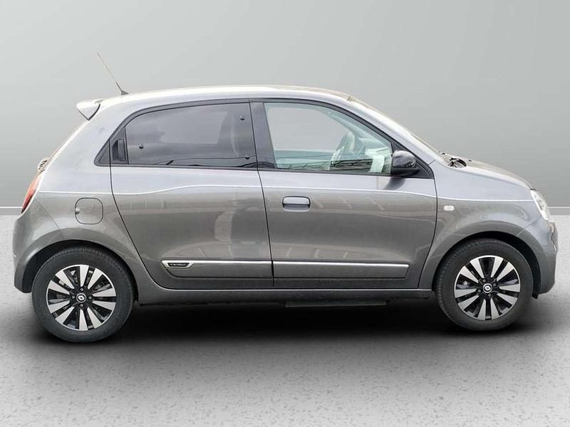 Usata Renault Twingo Techno 60 kW (82 CV) 2023 Grigio scuro Utilitaria