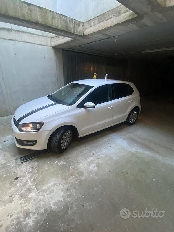 Usata VW Polo 90 CV (66 kW) 2011 Bianco Utilitaria