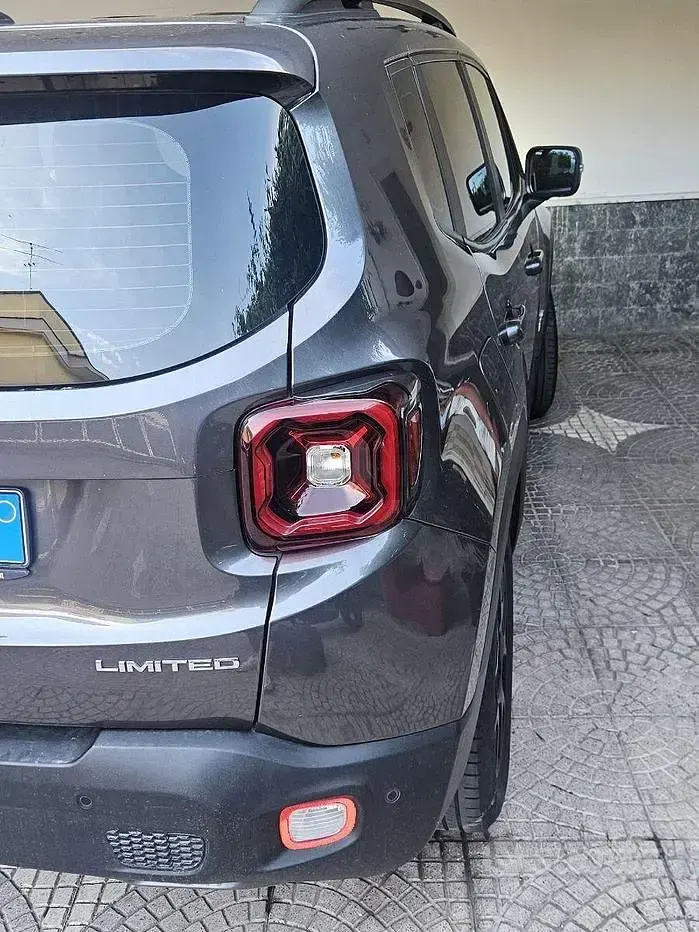 Usata Jeep Renegade 130 CV (95 kW) 2020 Grigio SUV