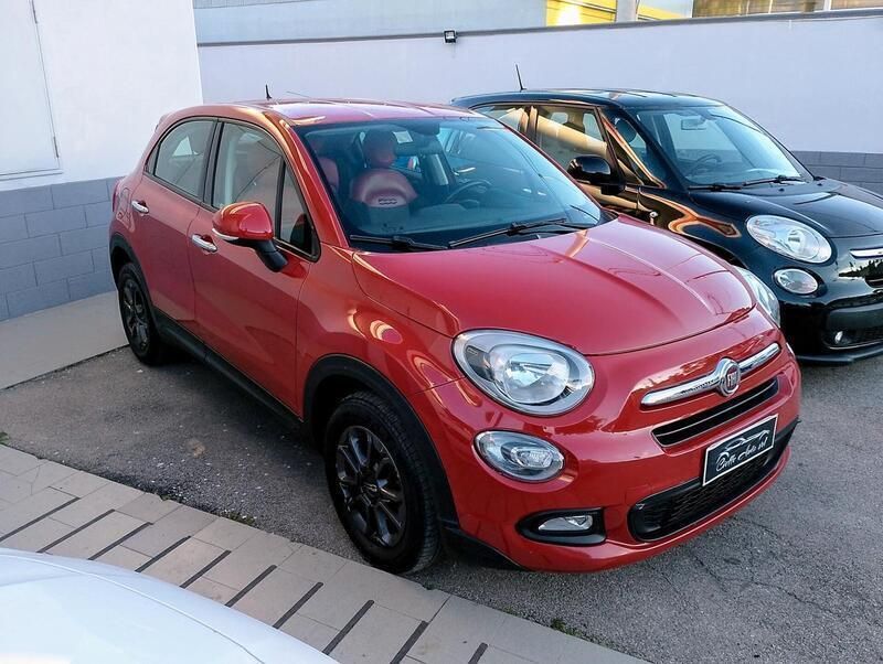 Usata Fiat 500X Pop Star 95 CV (69 kW) 2016 Rosso SUV