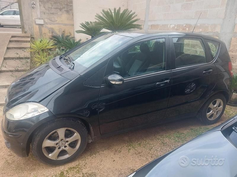 Usata Mercedes A180 108 CV (79 kW) 2007 Nero Berlina