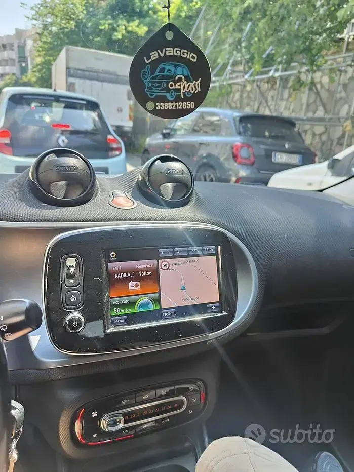 Usata Smart ForFour 61 CV (44 kW) 2016 Bianco Utilitaria