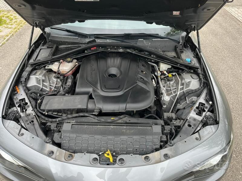 Usata Alfa Romeo Giulia 180 CV (132 kW) 2018 Berlina