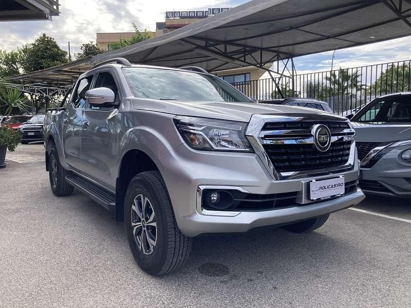 Nuova Nissan Navara 163 CV (119 kW) 2025 Grigio Pick-up