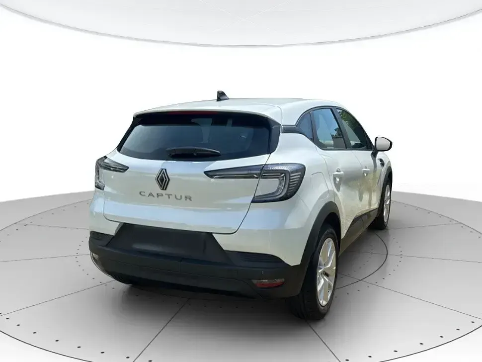 Usata Renault Captur Evolution 101 CV (74 kW) 2025 Bianco SUV