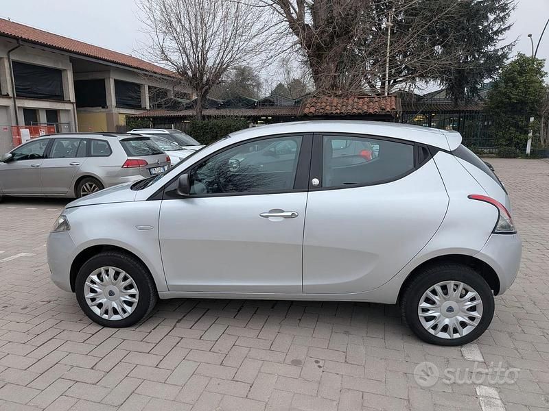 Usata Lancia Ypsilon Silver 2014 Grigio Utilitaria