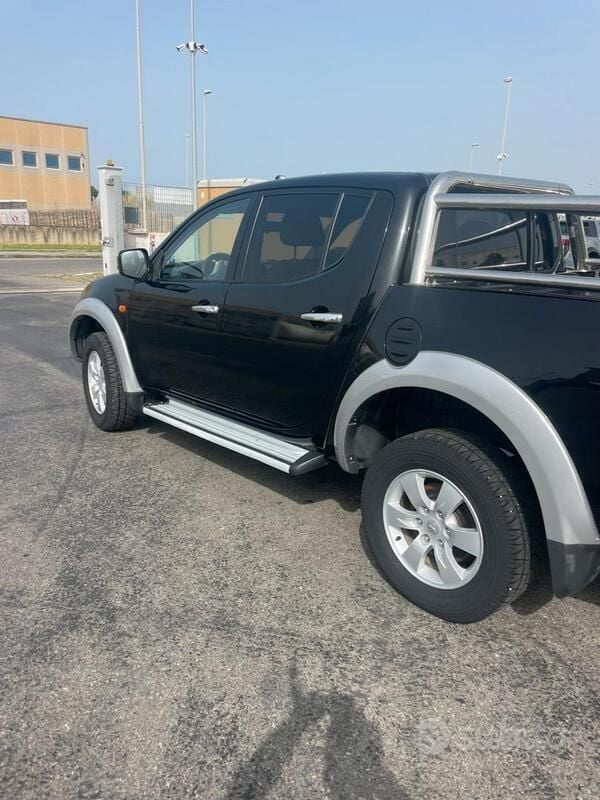 Usata Mitsubishi L200 2006 Nero Pick-up