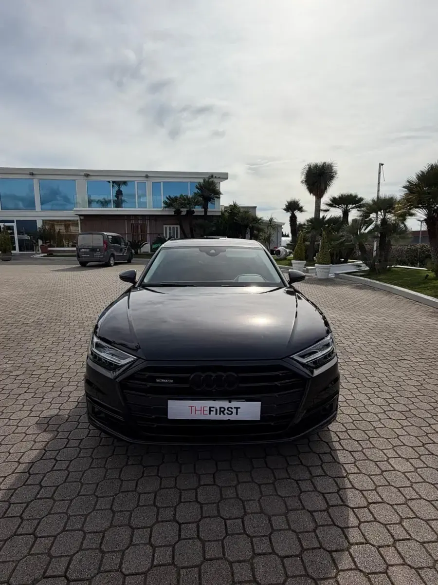 Usata Audi A8L 285 CV (209 kW) 2021 Nero Berlina
