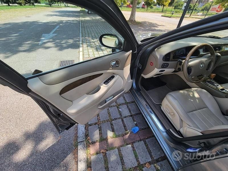 Usata Jaguar S-Type S 200 CV (147 kW) 2002 Berlina