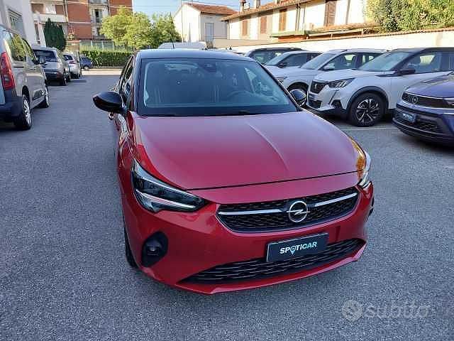 Usata 2022 Opel Blitz Edition Tre volumi | 13.350 € - Immagine 1/4