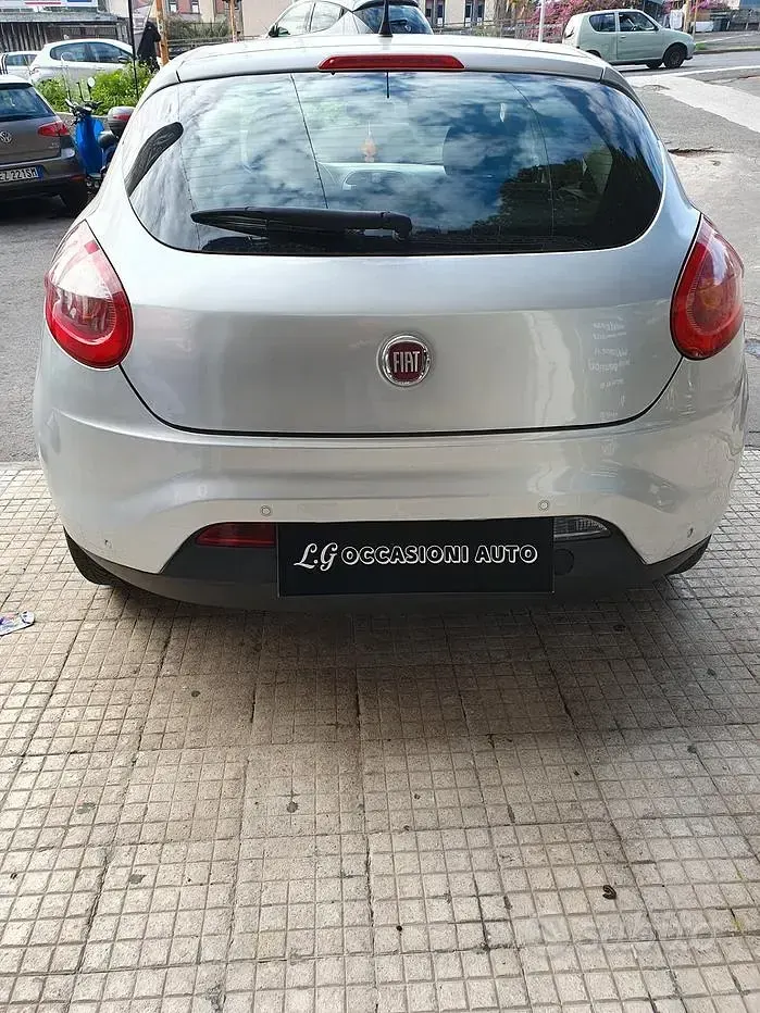 Usata Fiat Bravo Emotion 120 CV (88 kW) 2012 Grigio Utilitaria