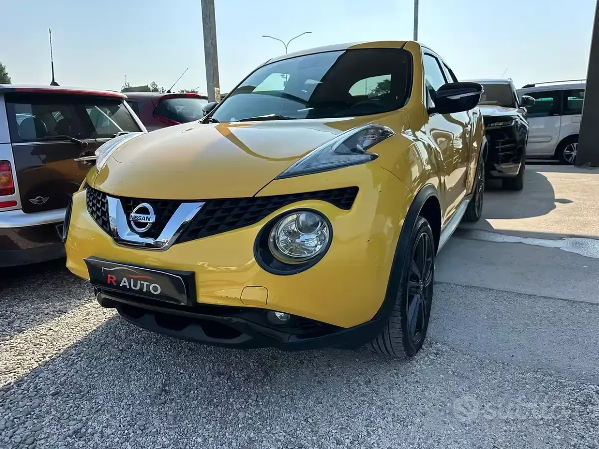 Usata Nissan Juke N-Connecta 110 CV (80 kW) 2016 Giallo SUV