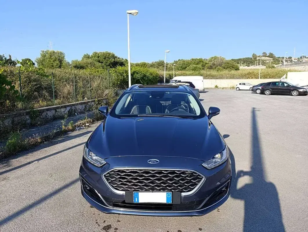 Usata Ford Mondeo Vignale 190 CV (139 kW) 2019 Blu/azzurro Station wagon