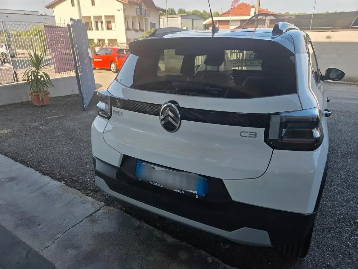 Nuova Citroën C3 101 CV (74 kW) 2026 Bianco SUV