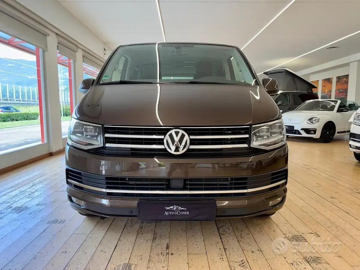 Usata VW Multivan Highline 199 CV (146 kW) 2019 Grigio Monovolume