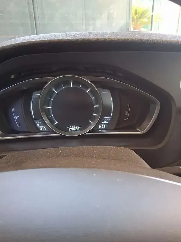 Usata Volvo V40 Ocean Race 150 CV (110 kW) 2015 Berlina
