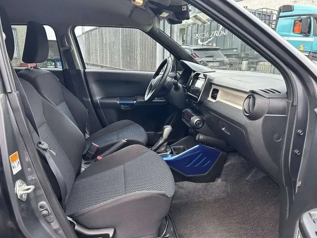 Usata Suzuki Ignis 83 CV (61 kW) 2021 Grigio SUV