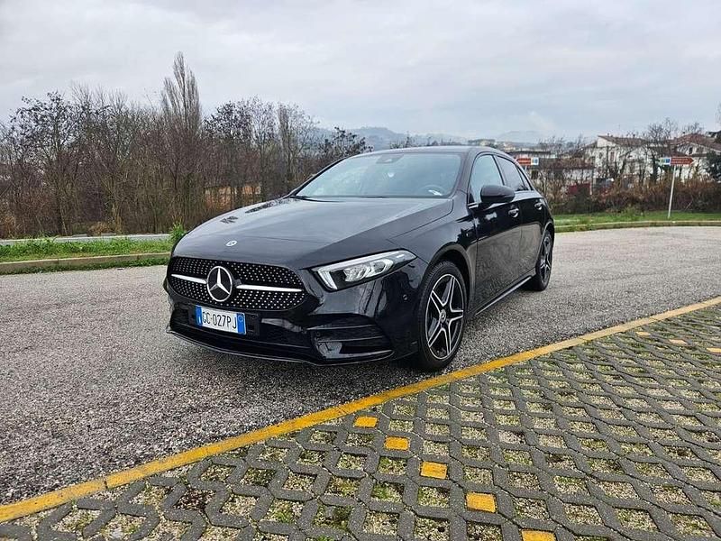 Begagnad Mercedes A250 Premium 218 HK (160 kW) 2020 Svart Sedan