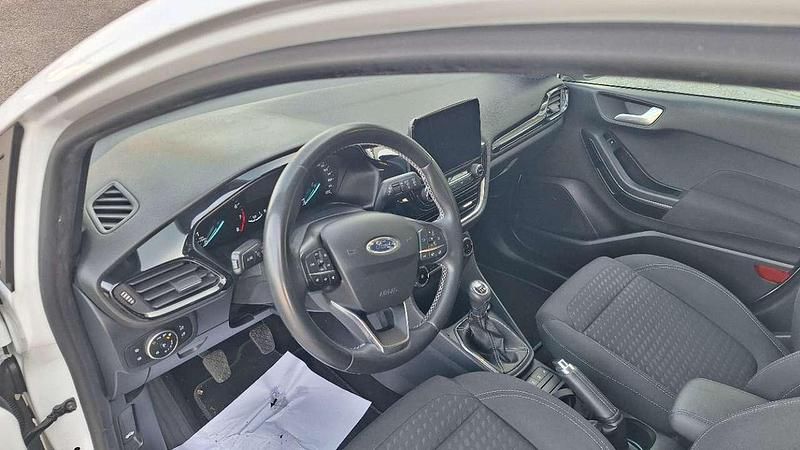 Usata Ford Fiesta Titanium 75 CV (55 kW) 2021 Bianco Utilitaria
