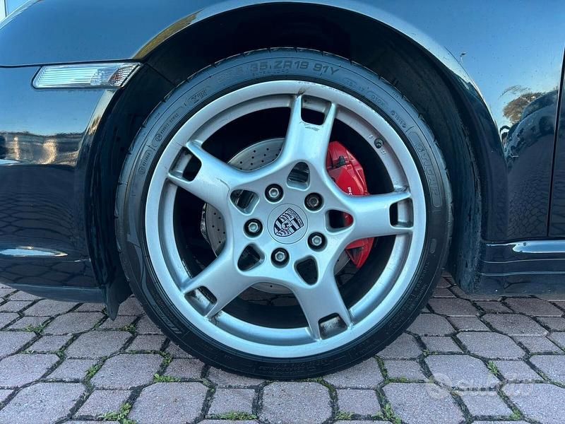 Usata Porsche 911 Carrera 4S Cabriolet 355 CV (261 kW) 2007 Nero jet metallizato Cabrio