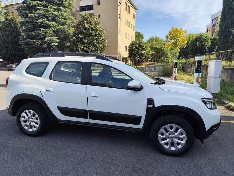 Usata Dacia Duster Acces 101 CV (74 kW) 2023 Bianco SUV