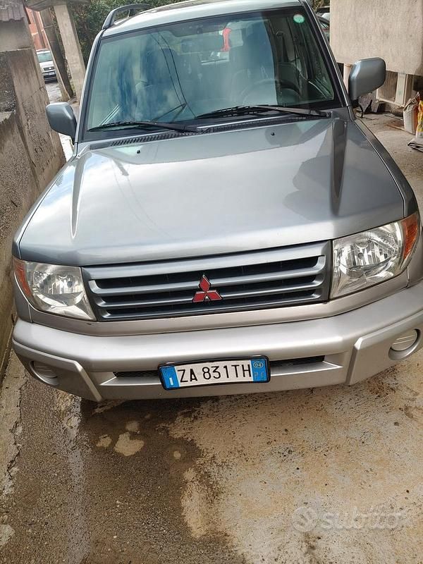 Usata Mitsubishi Pajero 2004 Grigio SUV