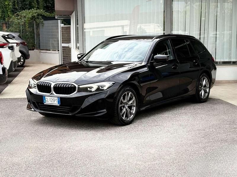 Usata BMW 320 190 CV (139 kW) 2022 Nero Station wagon