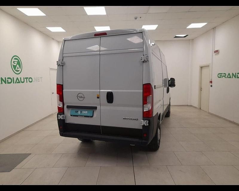 Usata Opel Movano 140 CV (102 kW) 2024 Bianco Furgone