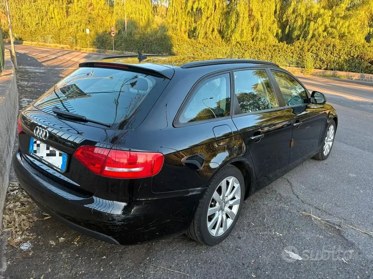Usata Audi A4 143 CV (105 kW) 2012 Nero Berlina