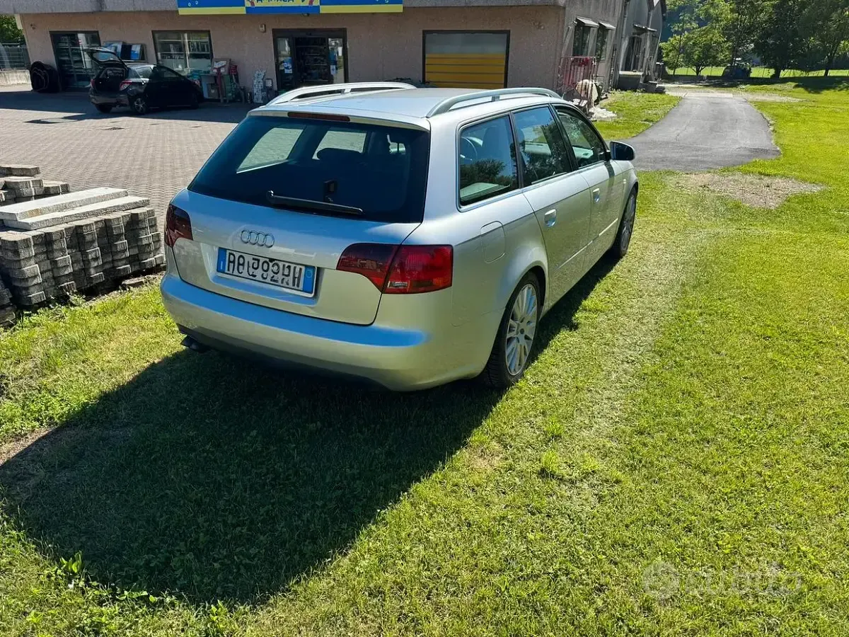 Usata Audi A4 140 CV (102 kW) 2006 Grigio Station wagon