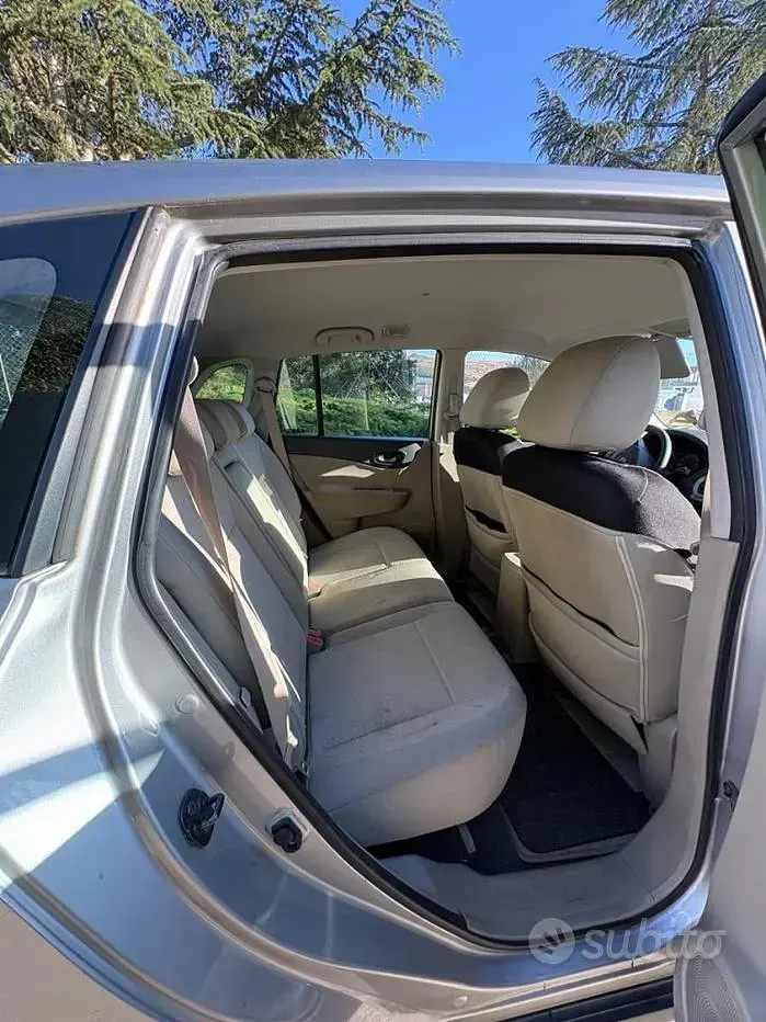 Usata Renault Koleos 150 CV (110 kW) 2008 Grigio SUV