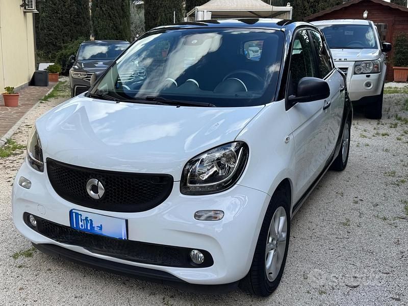 Usata Smart ForFour Passion 71 CV (52 kW) 2019 Bianco Utilitaria