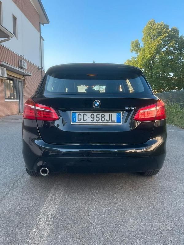 Usata BMW 218 150 CV (110 kW) 2020 Nero Monovolume