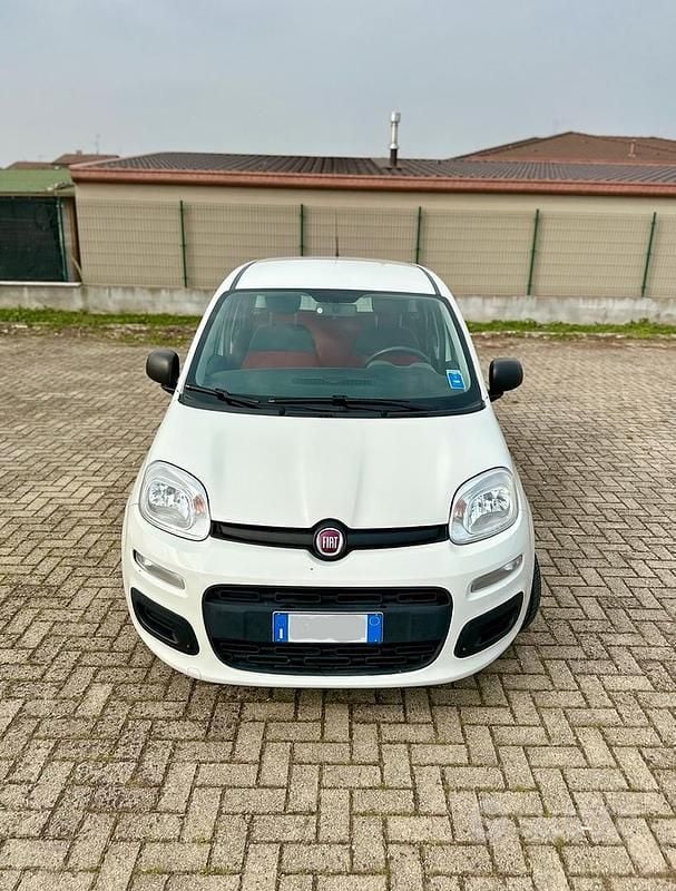 Usata Fiat Panda Easy 69 CV (50 kW) 2016 Bianco Berlina