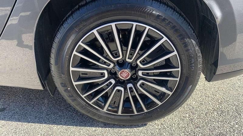 Usata Fiat Tipo 101 CV (74 kW) 2023 Grigio Berlina