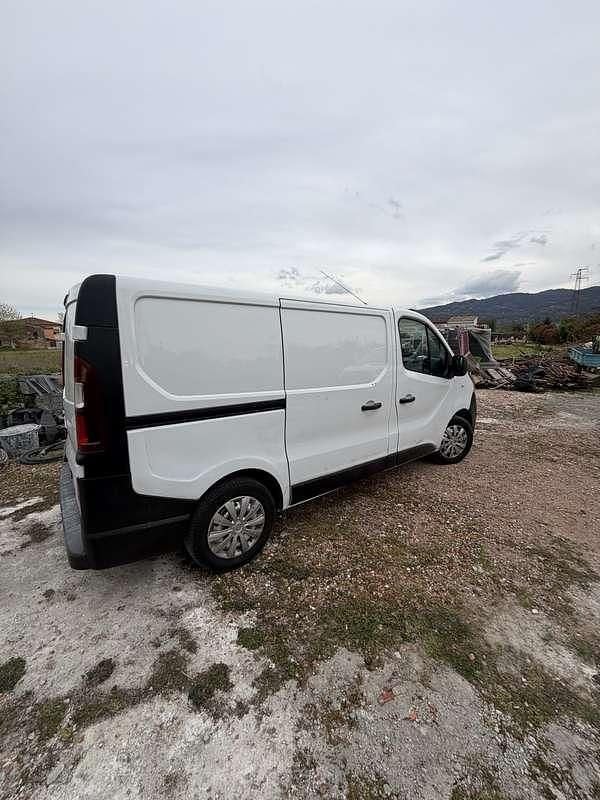 Usata Renault Trafic 121 CV (88 kW) 2018 Monovolume