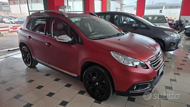 Rosso Usata 2016 Peugeot 2008 Allure SUV | 7700 € (Buon prezzo) - Immagine 1/4
