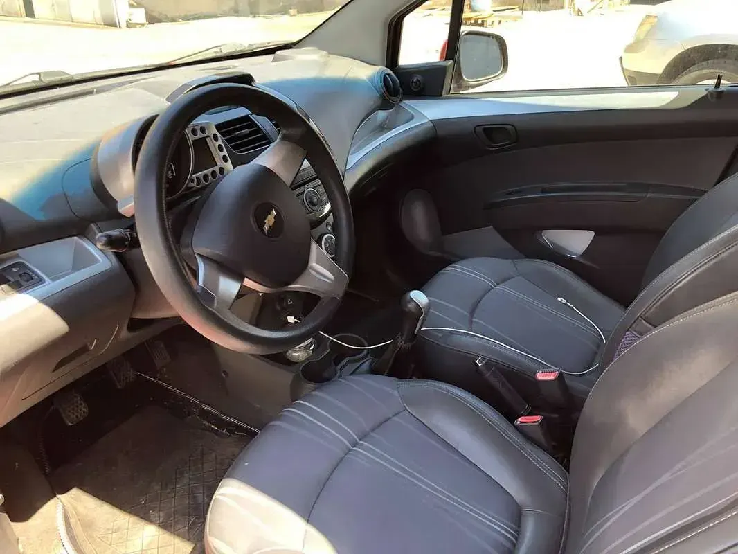 Usata Chevrolet Spark LS 68 CV (50 kW) 2013 Rosso Utilitaria
