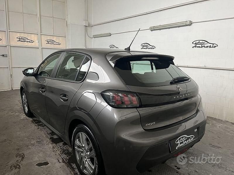 Usata Peugeot 208 Active 75 CV (55 kW) 2019 Grigio Utilitaria