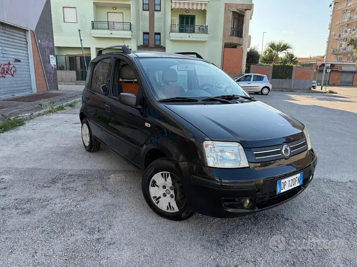 Usata Fiat Panda Dynamic 60 CV (44 kW) 2009 Nero Utilitaria