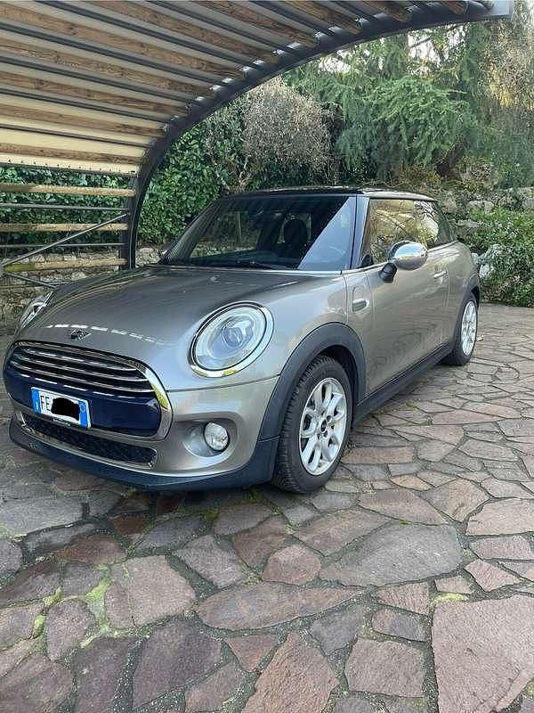 Usata Mini Cooper 116 CV (85 kW) 2016 Utilitaria