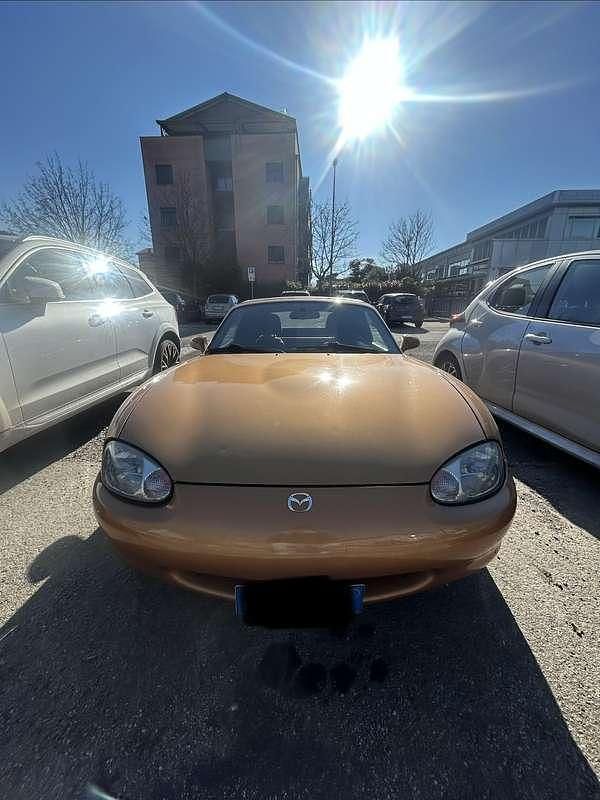 Usata Mazda MX5 110 CV (80 kW) 1999 Cabrio