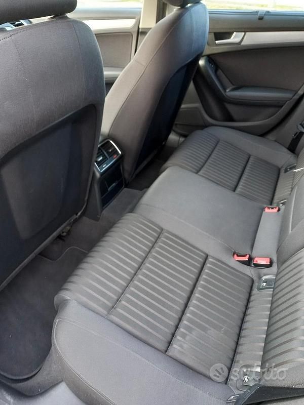 Usata Audi A4 120 CV (88 kW) 2010 Nero Station wagon