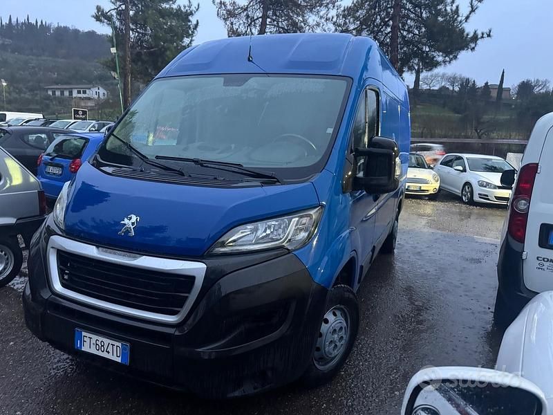 Usata Peugeot Boxer S 140 CV (102 kW) 2019 Blu Furgone